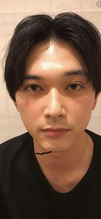 吉沢亮さんが顔面国宝って本当ですか どう見てもそこらにいそう Yahoo 知恵袋