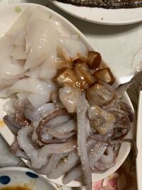 イカの刺身でこれが出てきたのですがこれも生で食べられるのですか Yahoo 知恵袋