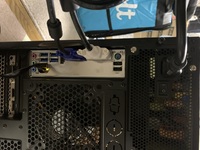 Pcモニターが何をやっても信号なしと表示されます 先日 引越しp Yahoo 知恵袋