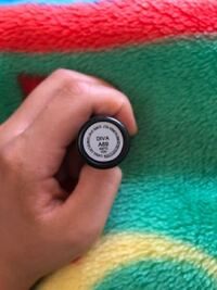 Qoo10でmacのリップを購入しました バニラの香りはしっかりしたん Yahoo 知恵袋