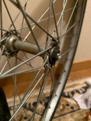 ママチャリの前タイヤの中心のボルト が折れてしまいました Yahoo 知恵袋