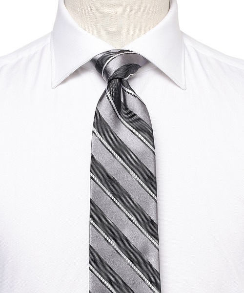 礼服のネクタイの色は、白ですか？シルバーですか？ 画像のネクタイ... Yahoo!知恵袋