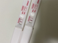 妊娠検査薬 4日前のフライングで濃い陽性反応 最終月経が 8月30 9 Yahoo 知恵袋