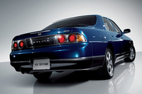 丸型テールライトといえば日産スカイラインの専売特許だっ