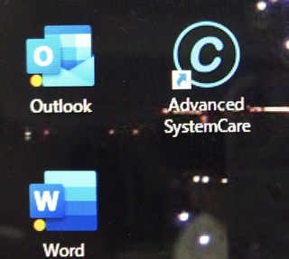 Windows10を使っています 今日突然デスクトップのアイ Yahoo 知恵袋