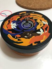 平たい缶が開けられません ふた部分をお湯で温めたりもしましたが開きま Yahoo 知恵袋