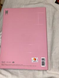 Btsのアルバムについての質問ですアルバムの裏に貼ってあるシールが 金 Yahoo 知恵袋