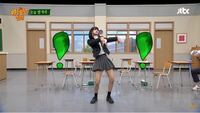 リサが踊っているこの曲はなんという曲ですか Blackpinkリサhtt Yahoo 知恵袋