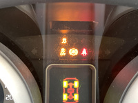 三菱のパジェロに乗っているのですが 警告表示が消えなくなりま Yahoo 知恵袋