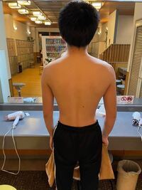 高校2年生男子です 身長が167cmしかないのに肩幅が約50cmもあ Yahoo 知恵袋