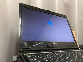 メルカリでノートpc購入し Hddからssdに交換してwindows7 Yahoo 知恵袋