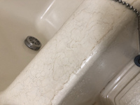 お風呂の汚れについて 浴槽のふちについた汚れが固まって取れません Yahoo 知恵袋