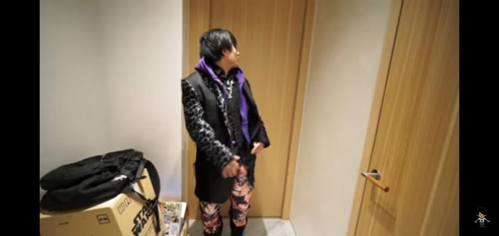 マホトさんが着用されているズボンの種類はなんですか また服装 Yahoo 知恵袋