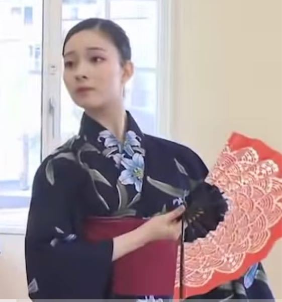 Youtubeに投稿されている宝塚音楽学校21度学校案内 Yahoo 知恵袋