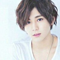 山田涼介さんのこの髪型はアイロンで作ることは出来ますか できると Yahoo 知恵袋