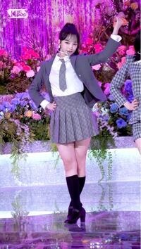 K Popアイドルで衣装が制服のステージ教えてください 制服 Yahoo 知恵袋