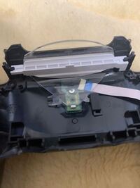 Ps4のコントローラーが反応しません 充電ケーブルを挿したら一瞬オレンジ色 Yahoo 知恵袋