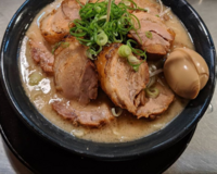 二郎系ラーメンが豚の餌に見えるんですけど 食べてる人は餌だとは感じないのですか Yahoo 知恵袋