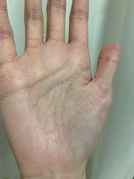 手相がわかる方に質問です 最近 右手に五芒星とファティマの目 Yahoo 知恵袋