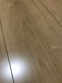 油をフローリングにこぼしてしまいました どのようにして Yahoo 知恵袋