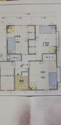 現在新築中で 寝室 子供部屋のベッドと机の配置を考えているんですが 悩 Yahoo 知恵袋