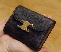 セリーヌの財布を購入検討しています。この中ならどれが良いでしょうか 