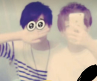 るぅころのこの写真ほしいんですが 今は消されてる どこかに無いでしょう Yahoo 知恵袋