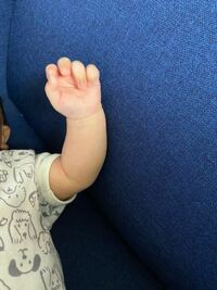 新生児の足形 手形を上手にとるには 新生児 ２か月 の足形 手形を上 Yahoo 知恵袋