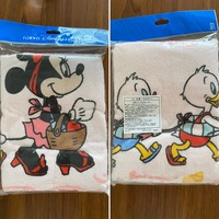 ディズニーリゾートのバースデーシールですが 以前は誕生月にパークに行 Yahoo 知恵袋