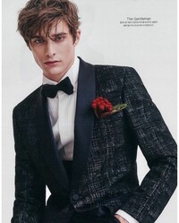 この超イケメン外国人の名前しってる人いませんか スペインの Yahoo 知恵袋