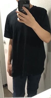 中学生男子です この服装っておかしいですかね 上が黒のtシャツで Yahoo 知恵袋