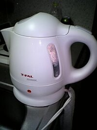 ティファールの電気ケトルは 中を食器用洗剤で洗っていいのでしょうか Yahoo 知恵袋