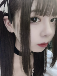 ピアスいっぱい開けてる女の人って 大抵はメンヘラなんですかね Yahoo 知恵袋