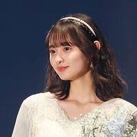 乃木坂46の遠藤さくらちゃんのこの髪型はどうやって巻いてますか Yahoo 知恵袋