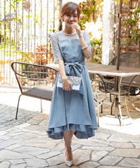 サンケイホールブリーゼ座席について教えてください 1f席の前後の段差はど Yahoo 知恵袋