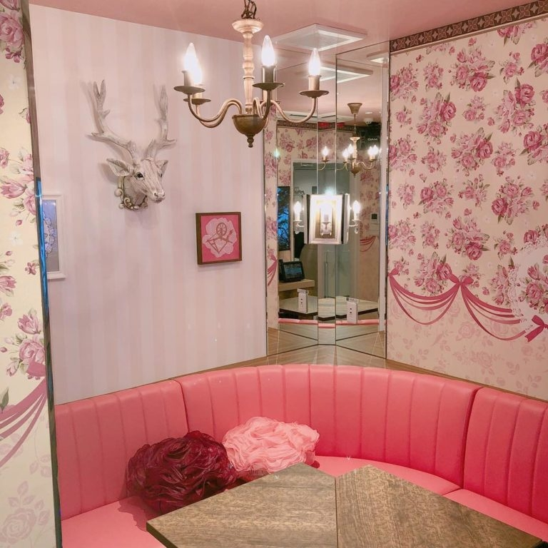 9月前半に推しの誕生日があり 都内のカラオケで本人不在の誕生 Yahoo 知恵袋