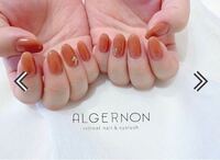 このようなジェルネイルのデザインだと サロンではだいたいどれくらいの値 Yahoo 知恵袋