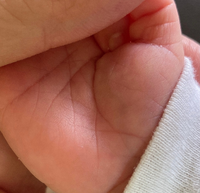 手相についてです 生まれた子どもの手相を見たところ 右手の生 Yahoo 知恵袋