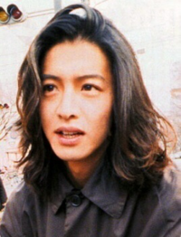 若い頃の木村拓哉や江口洋介など 90年代に流行った男性の長髪です Yahoo 知恵袋