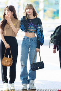 大学生です下の写真のようなかわいいをかみ備えたスタイルのいい美人と付き Yahoo 知恵袋