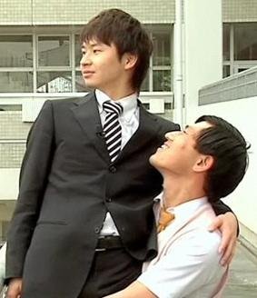 このオードリーは何をしているときですか 春日が若林くんに抱き Yahoo 知恵袋