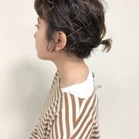 現在ショートヘアで髪の毛を伸ばしてる途中でまとまらないので一 Yahoo 知恵袋