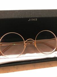 このメガネ ダサいですか Jinsで2個目の眼鏡を探してる時に Yahoo 知恵袋