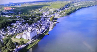 フランス ロワール川のどこのお城ですか？
https://i.imgur.com/VP5dIZF.jpg 