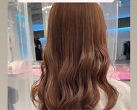 この髪色は 明るいですか 職場では 明い色は 禁止されている職場 Yahoo 知恵袋