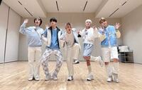 Txtのこの衣装がいつのものかわかるかたいませんか このダンスプ Yahoo 知恵袋