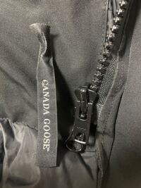 カナダグース ファスナー タグ カナダグース エクスペディション 4660M ダウンジャケット 偽物