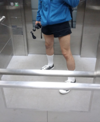 代男ですがこのぐらいの股下の短パンで外出歩くのは変ですか Yahoo 知恵袋