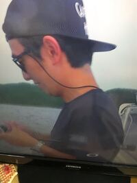 釣りのリール巻き方 右ききで 右投げ右巻きやってたら珍しいって言 Yahoo 知恵袋