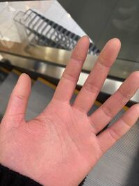手相占いをお願いしたいです 26歳女性です 主に恋愛運 仕事運を Yahoo 知恵袋